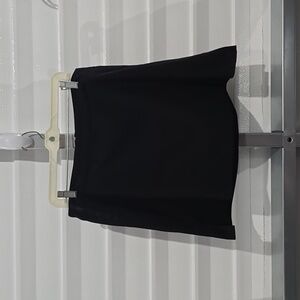 Lady‎ Hagan black skirt with built-in shorts size 12